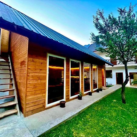 Lazer Cardaku Guesthouse Valbona Kültér fotó