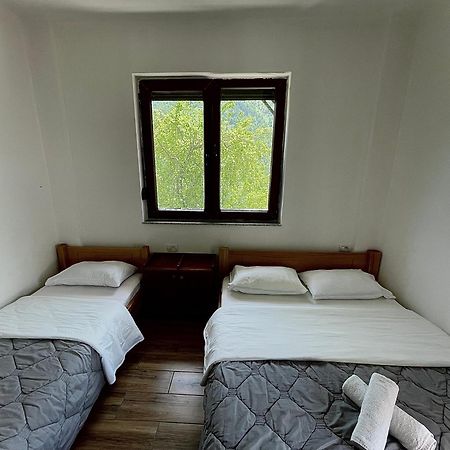 Lazer Cardaku Guesthouse Valbona Kültér fotó