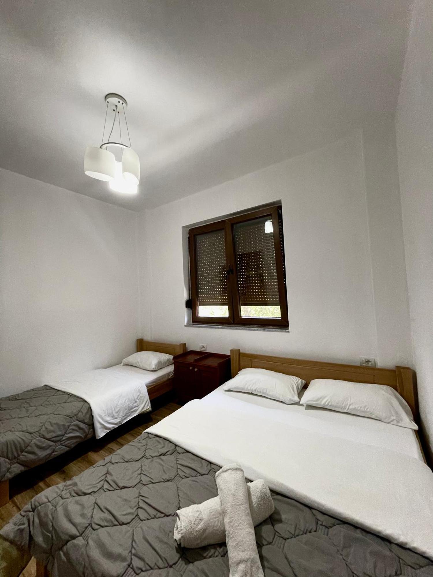 Lazer Cardaku Guesthouse Valbona Kültér fotó