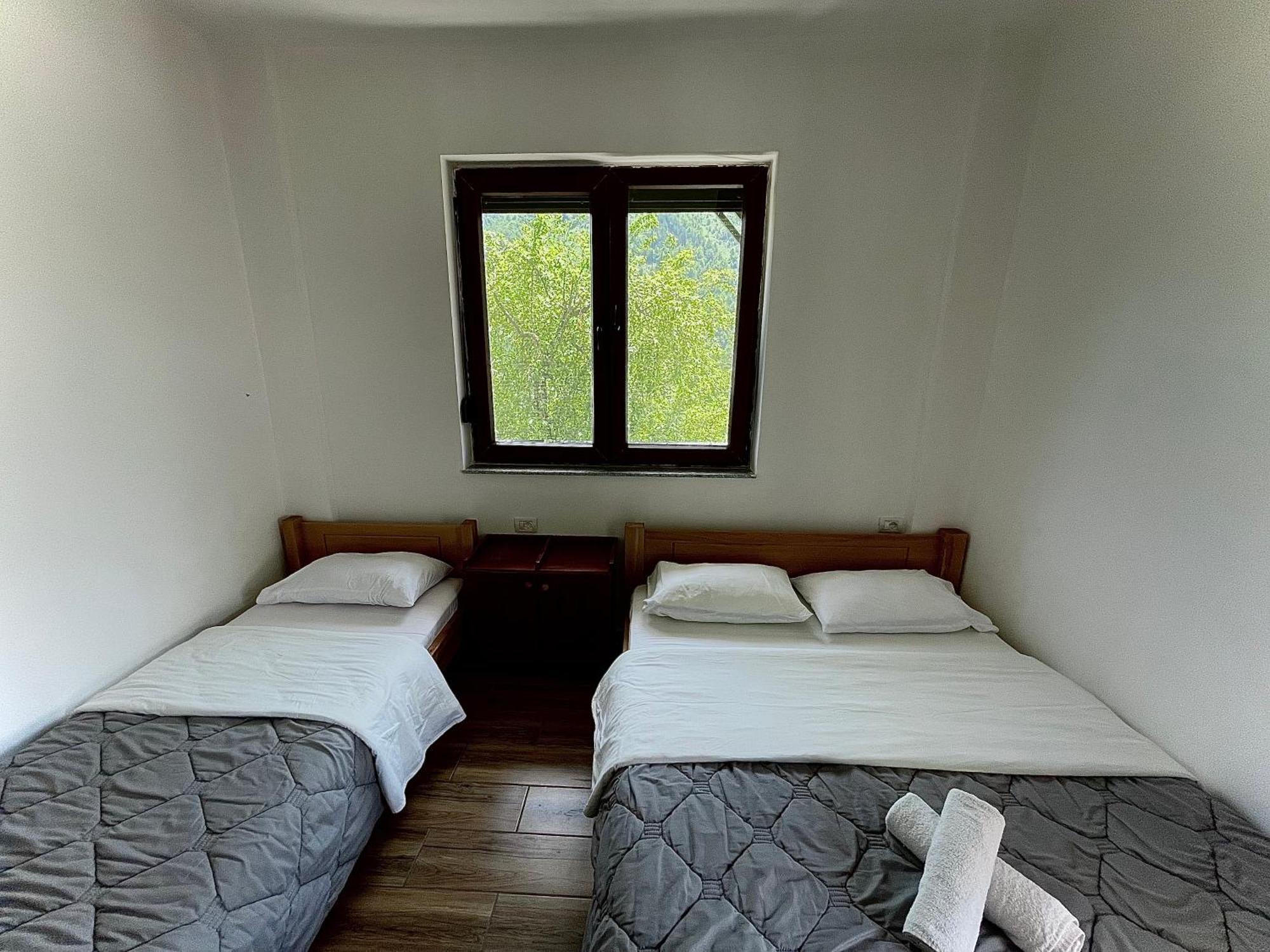 Lazer Cardaku Guesthouse Valbona Kültér fotó