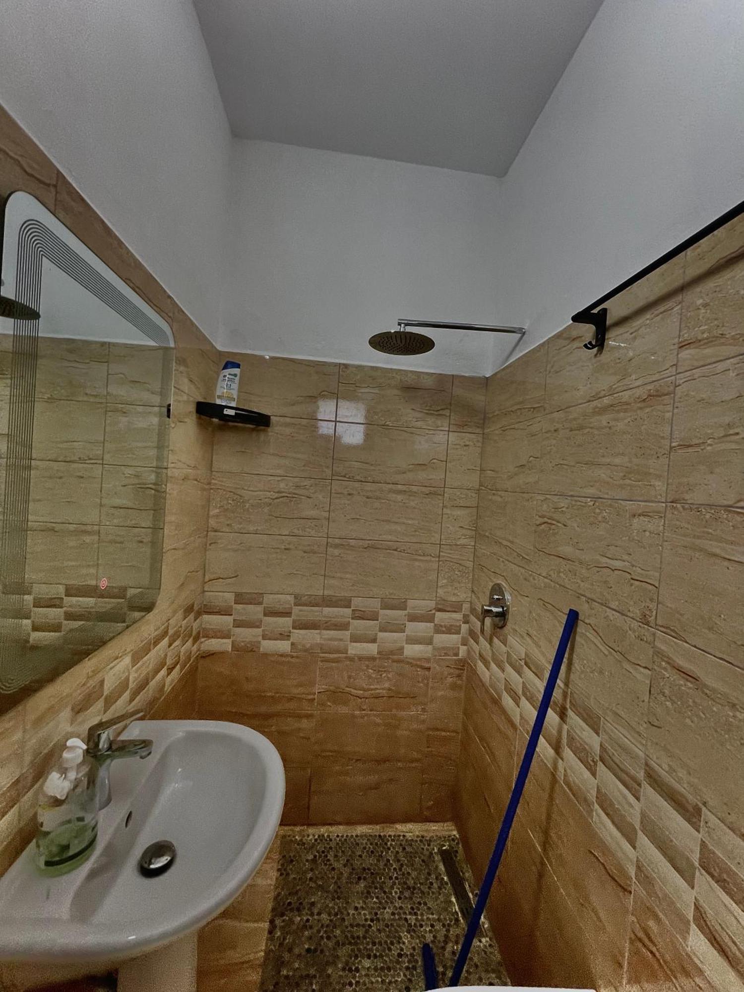Lazer Cardaku Guesthouse Valbona Kültér fotó