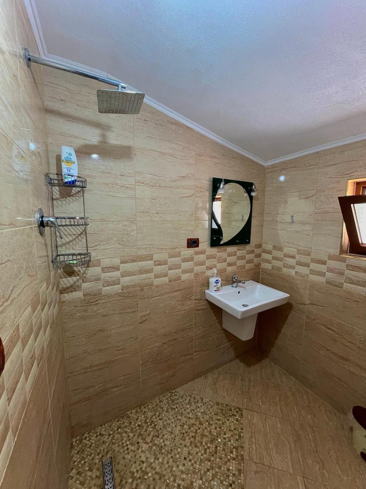 Lazer Cardaku Guesthouse Valbona Kültér fotó