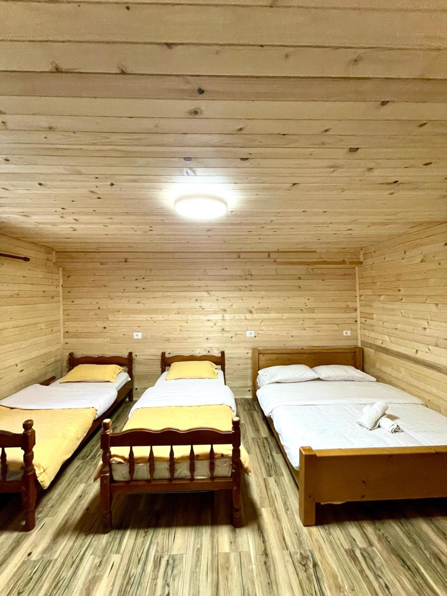 Lazer Cardaku Guesthouse Valbona Kültér fotó